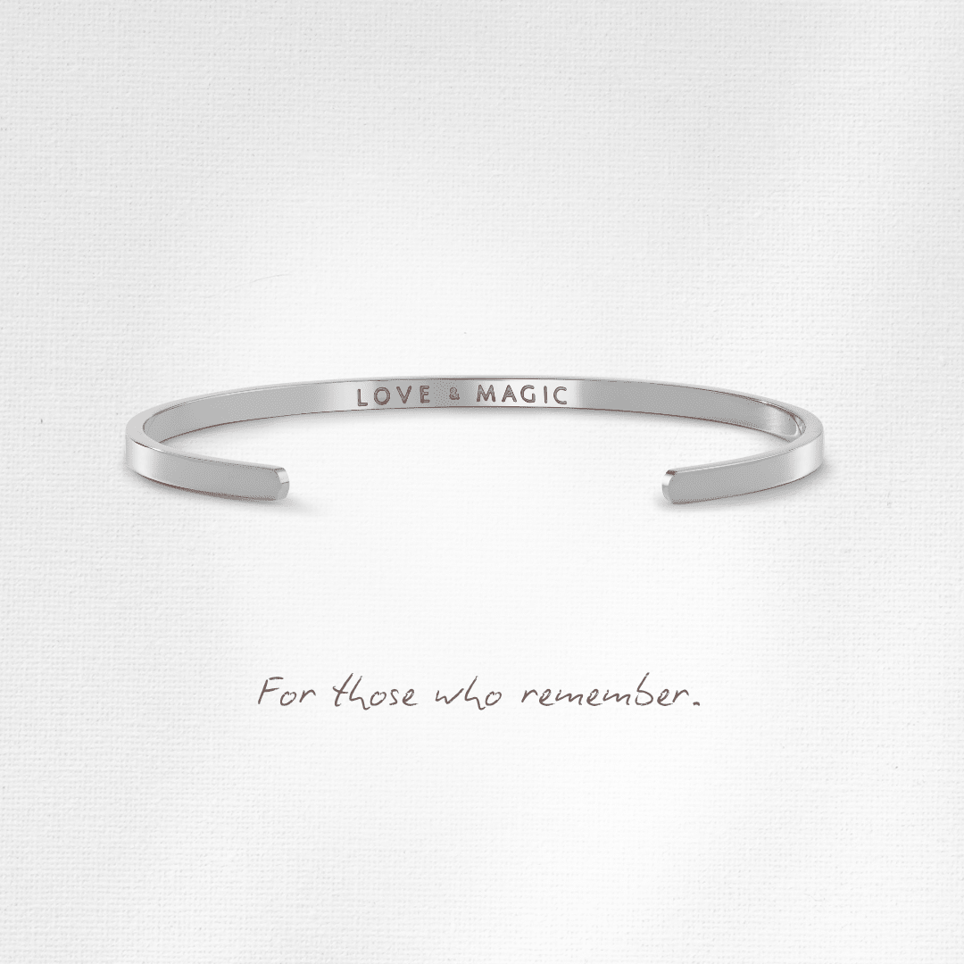 Mantra Cuff LOVE &amp; MAGIC