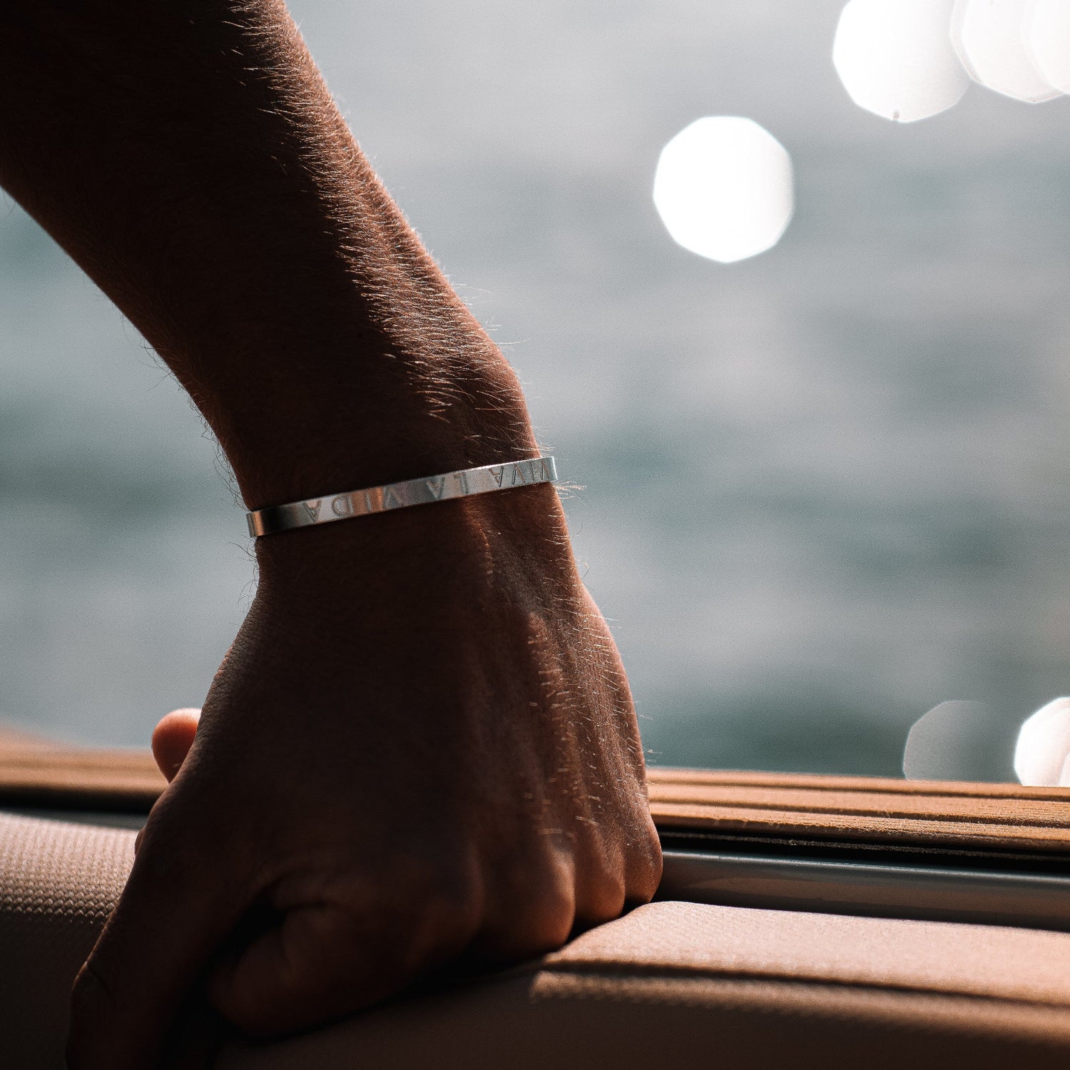 Mantra Cuff VIVA LA VIDA